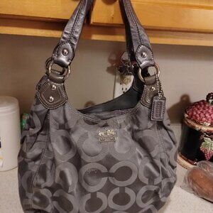 COACH MADISON MAGGIE SIGNATURE HOBO OP ART GRAY SATEEN SHOUDER BAG